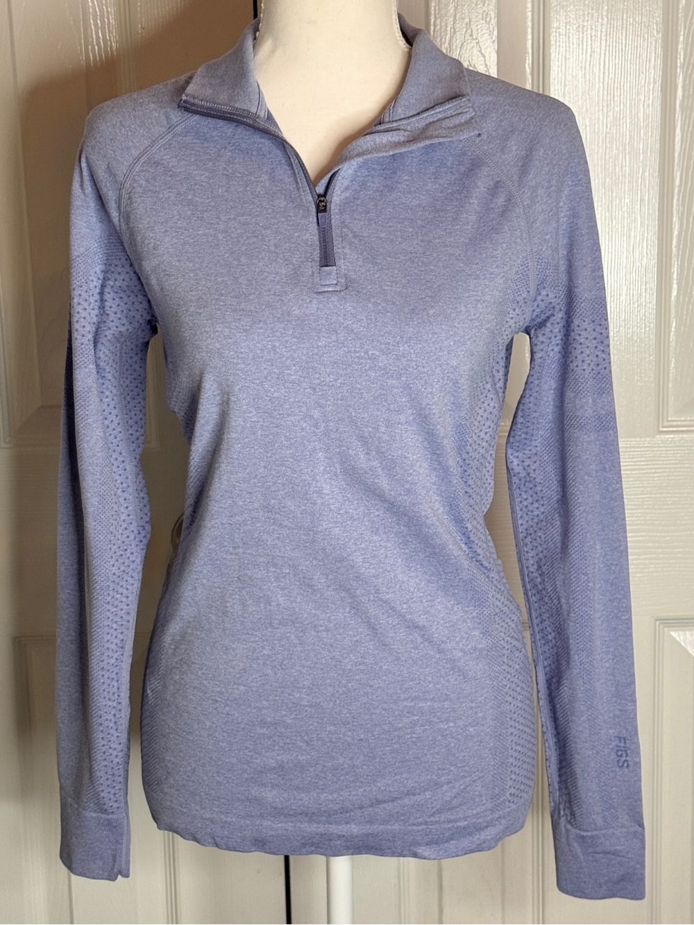 FIGS Salta 1/4 Zip Seamless Underscrub Heather Purple Gray Size S Like New